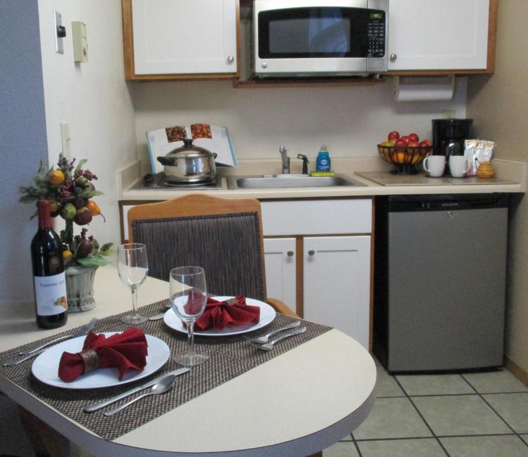 Turning Leaf Townhome Suites Fairwood 外观 照片